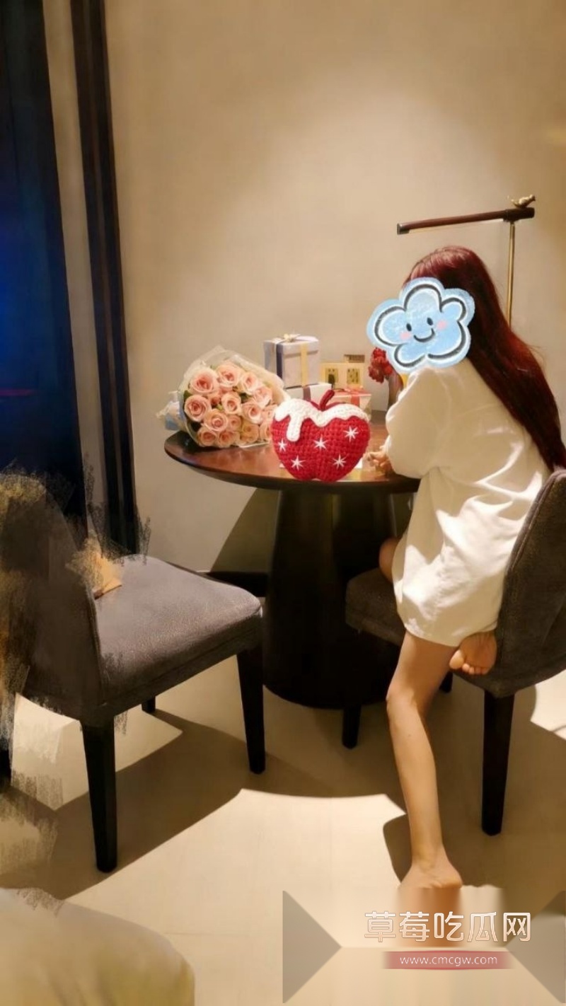 原创纯福利视频 又被姐姐榨干的一晚 2 原创纯福利视频 又被姐姐榨干的一晚 2