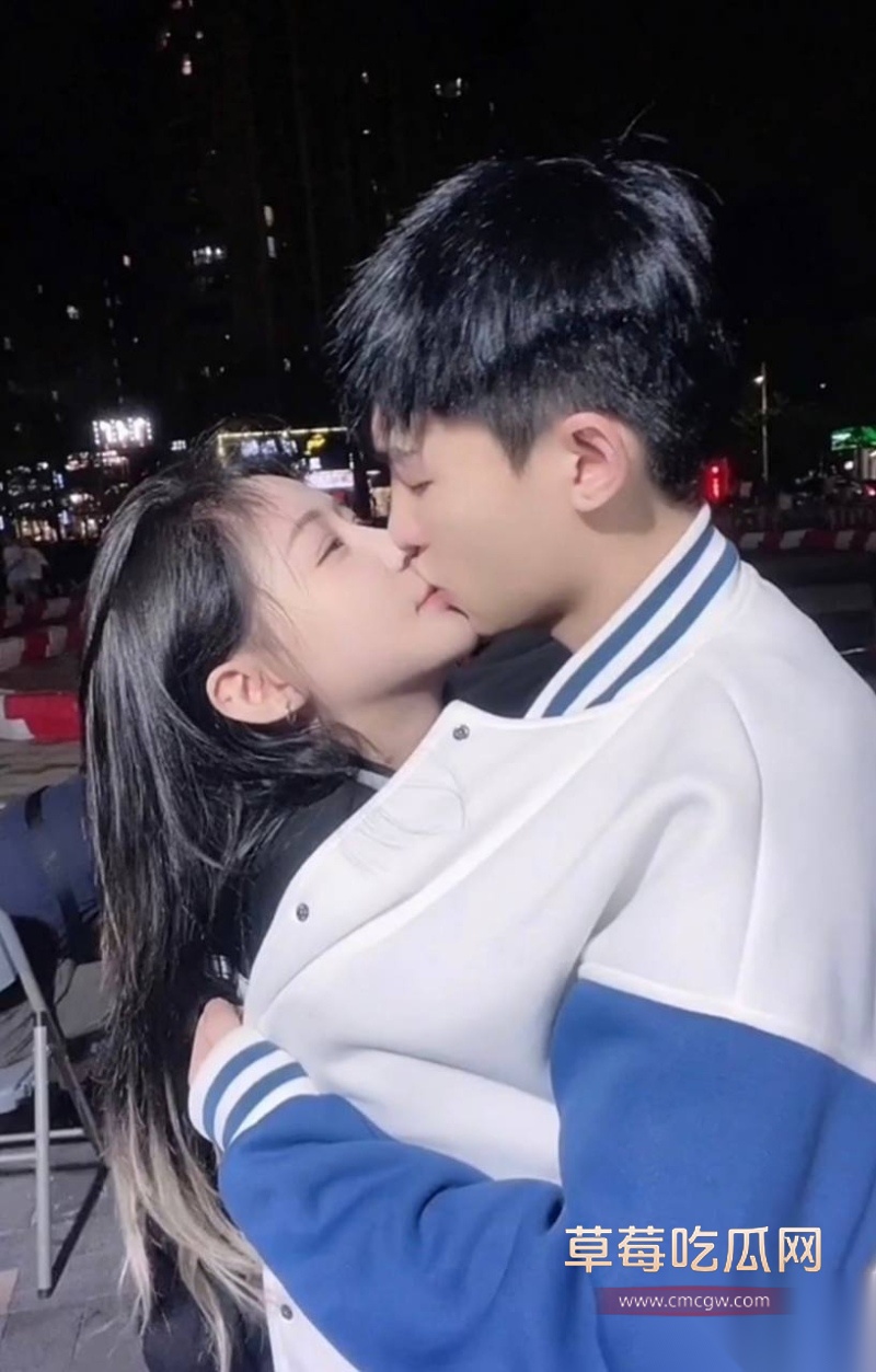 快手770万粉丝金牌志虎被曝恋爱中偷吃 1