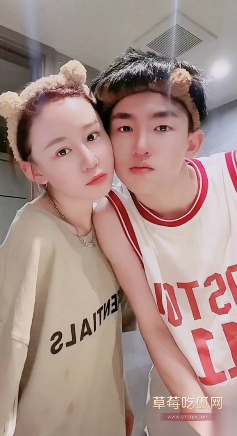 快手770万粉丝金牌志虎被曝恋爱中偷吃 5