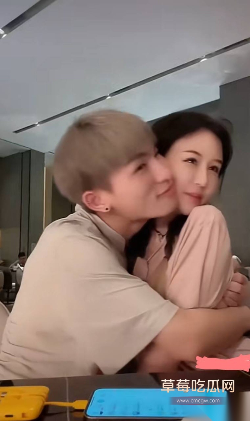 快手770万粉丝金牌志虎被曝恋爱中偷吃 34