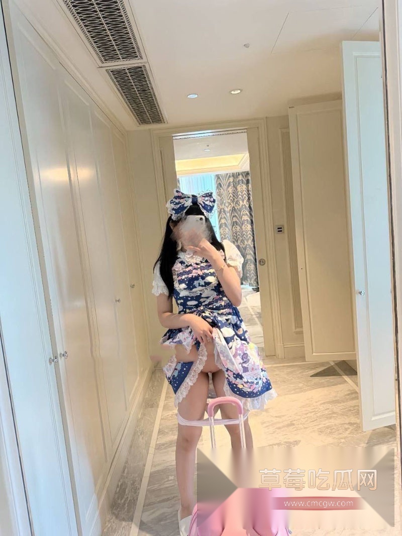 推特微微胖高颜值双马尾少萝 10