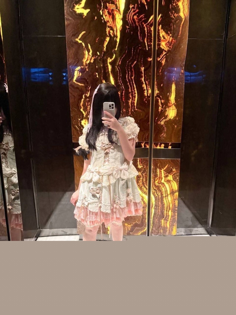 推特微微胖高颜值双马尾少萝 31