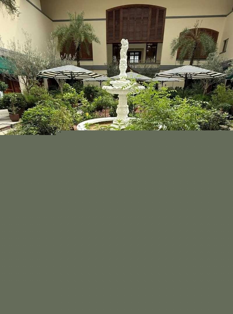 超漂亮巨乳短发齐刘海餐厅驻唱歌手 10