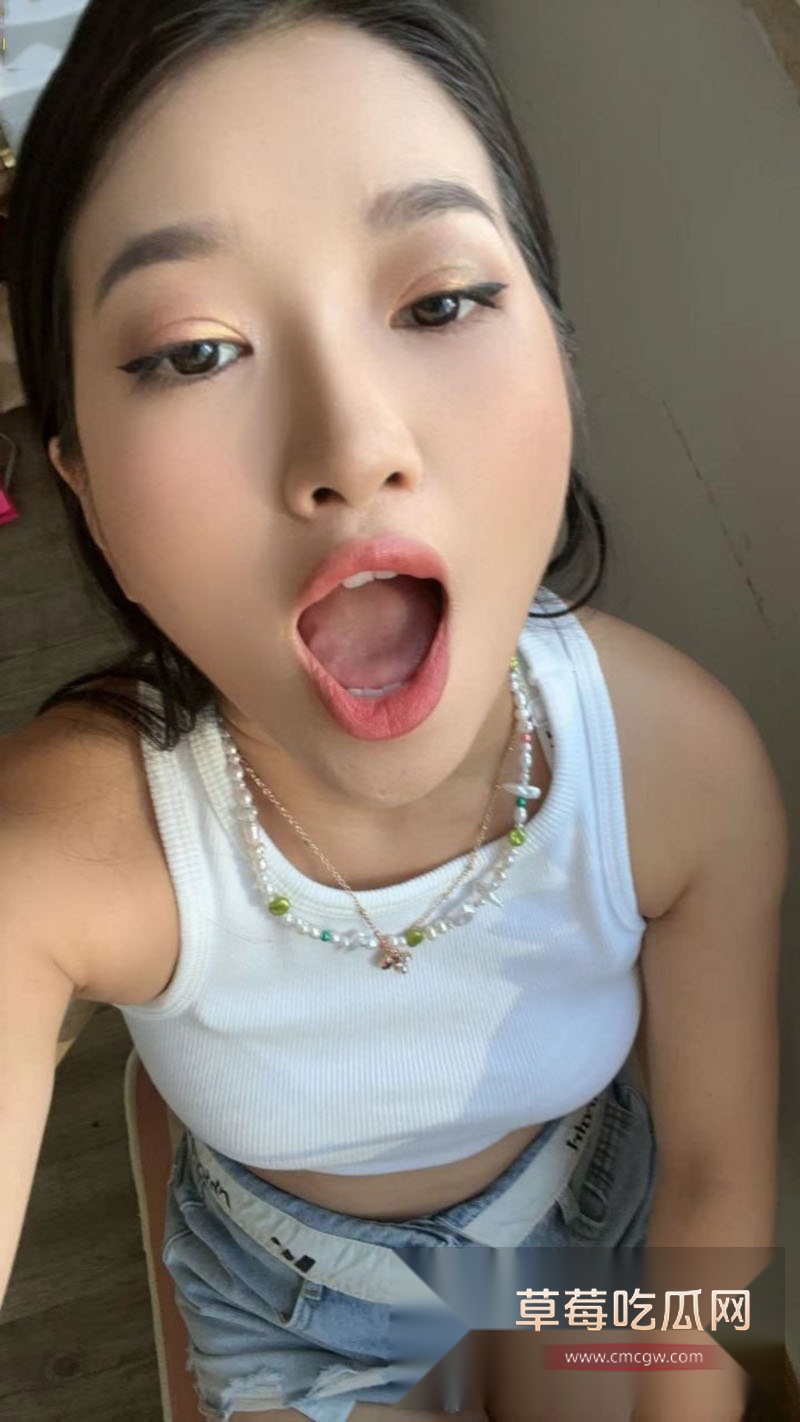 网友投稿曝光厦门155大奶母狗 3