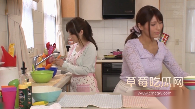 和七姐妹的同居后宫性生活 1 和七姐妹的同居后宫性生活 1