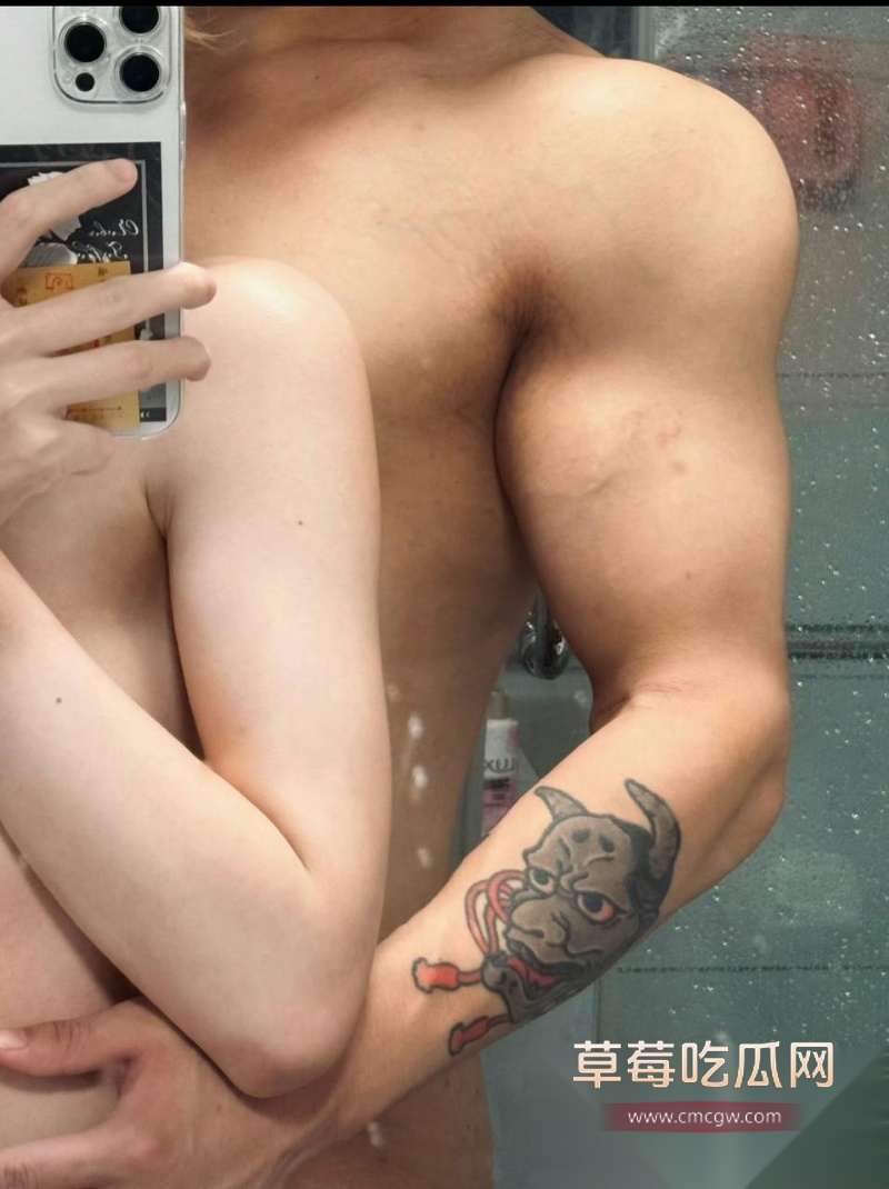 全网60w粉TS网红选妃睡粉 14