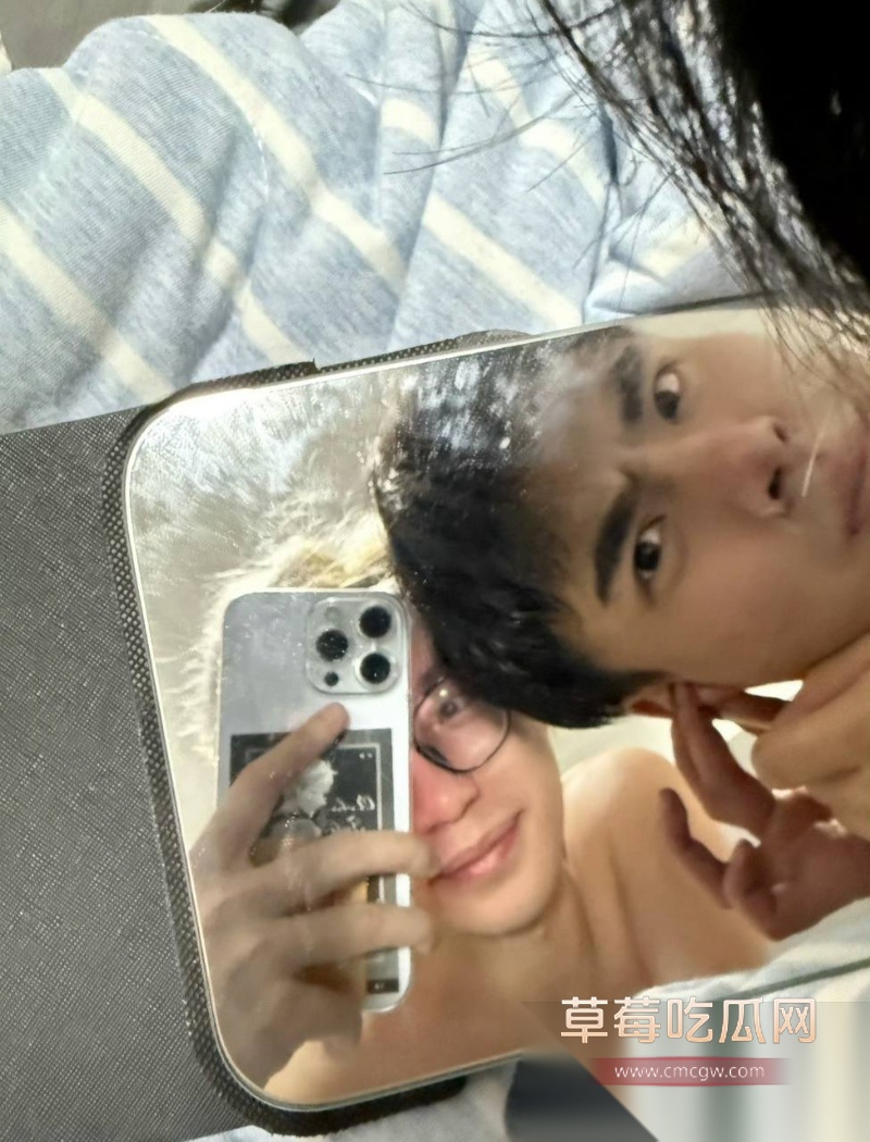 全网60w粉TS网红选妃睡粉 16