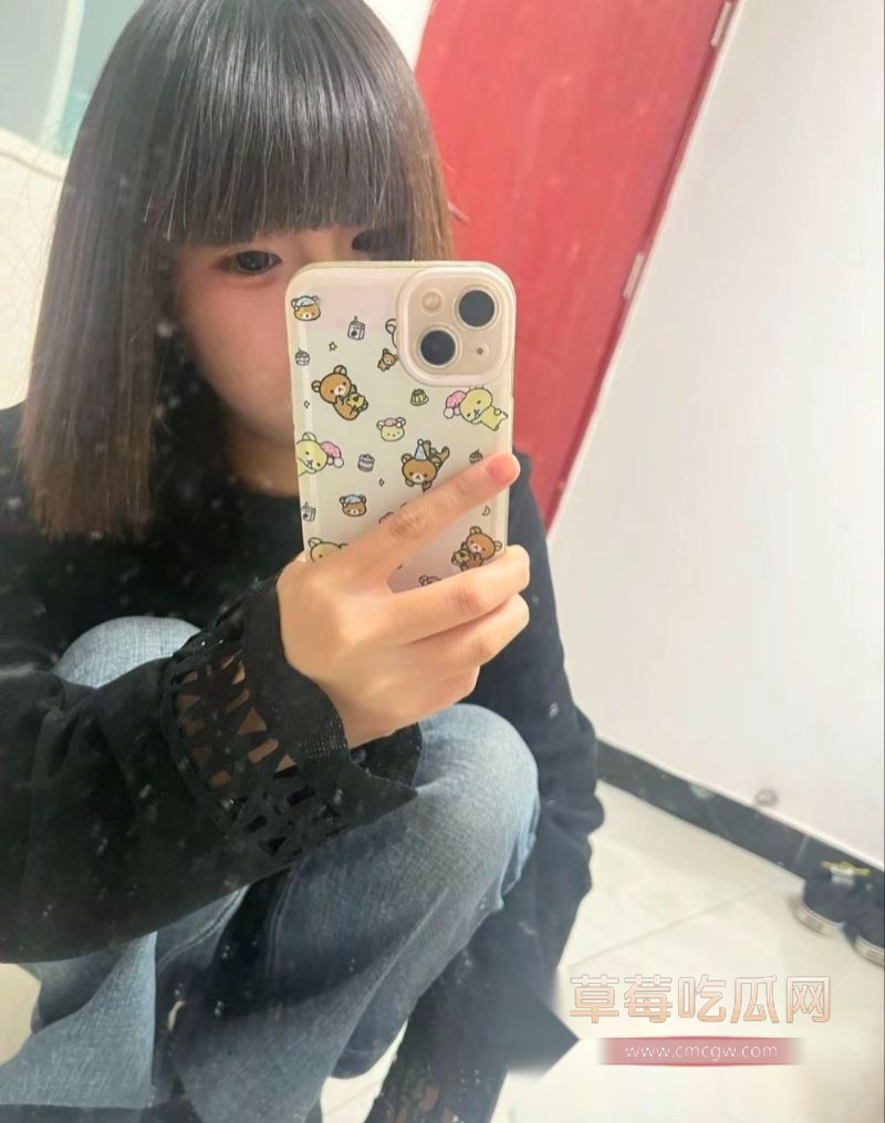 河北广平县渣女一脚踩多船5 河北广平县渣女一脚踩多船5