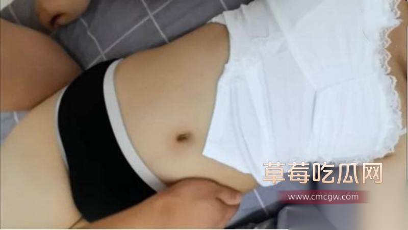 海角大神 多角度爆操甜美小姨子 2 海角大神 多角度爆操甜美小姨子 2