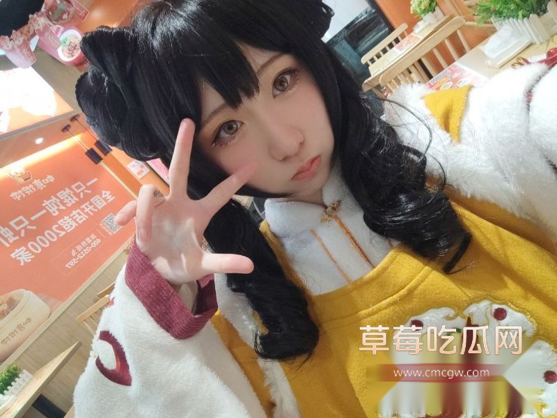 在校女大学生董明洁6 在校女大学生董明洁6