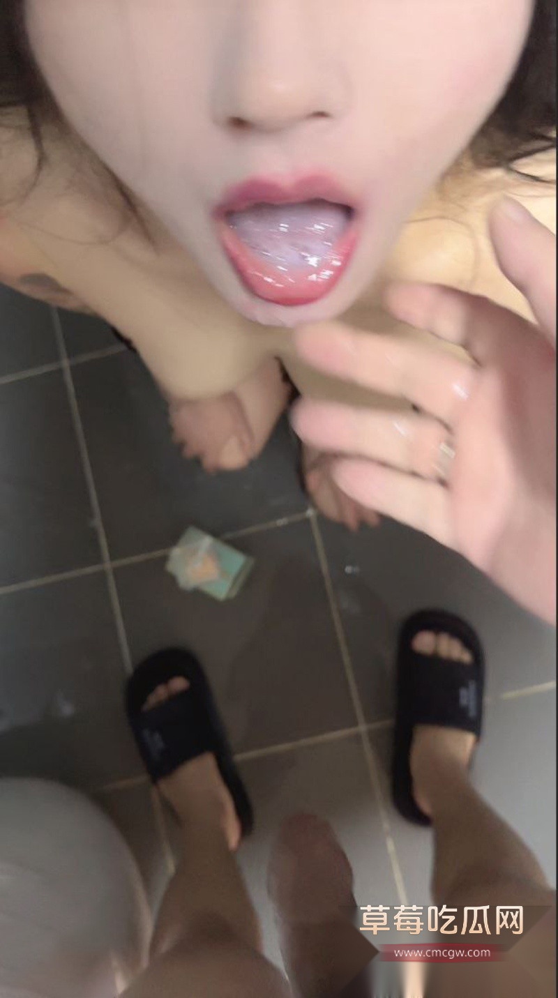 穿牛仔裤的高颜值顶级骚货 29 穿牛仔裤的高颜值顶级骚货 29