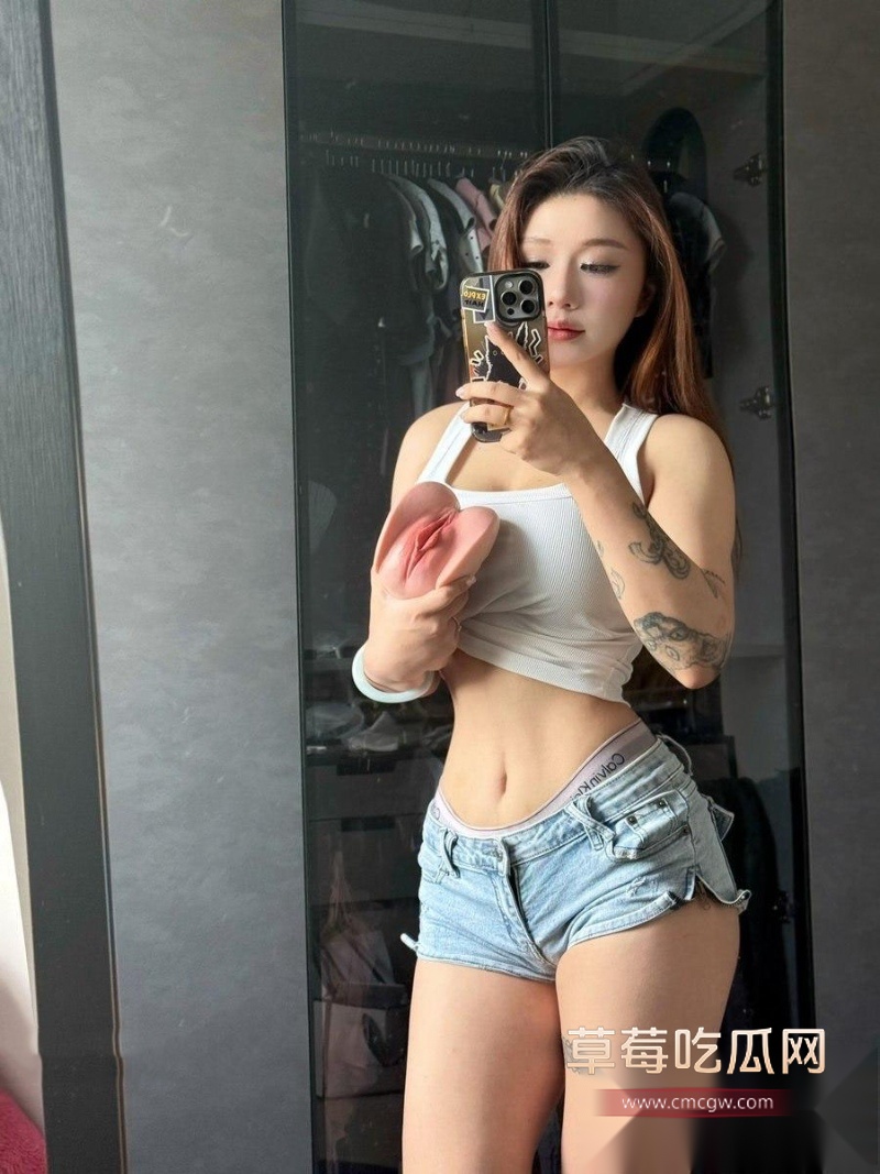 高颜肥臀健身博主铁头姐姐铁头重金私拍 10 高颜肥臀健身博主铁头姐姐铁头重金私拍 10