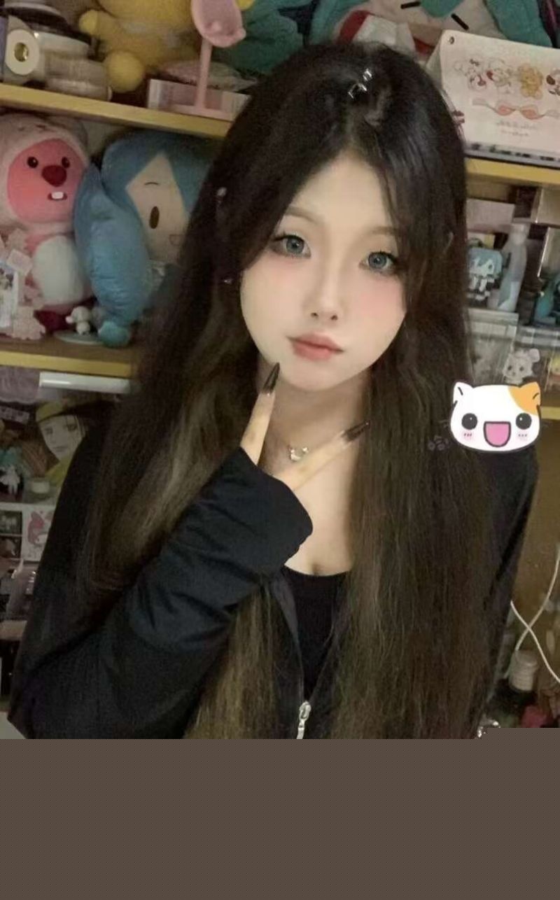 精神小妹吴晓琳被男友拍摄的性爱视频泄漏1