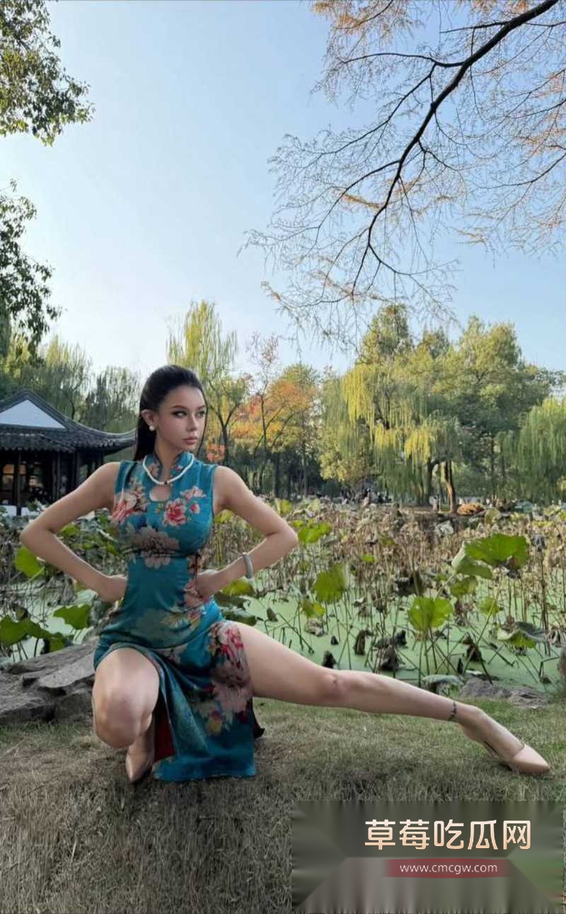 抖音黑皮健身女神美哓 12