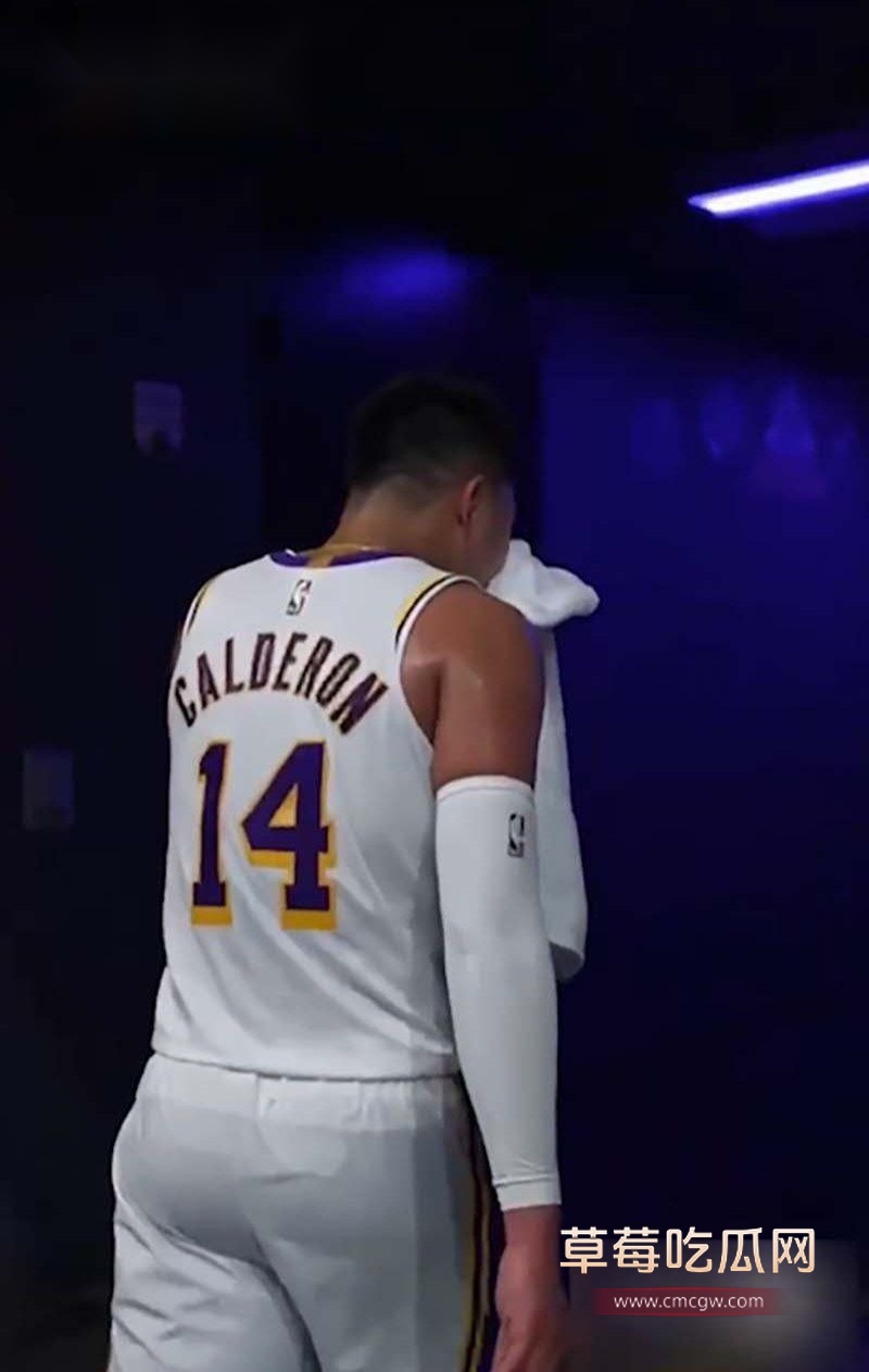 湖人圣诞大战被火箭血虐后5