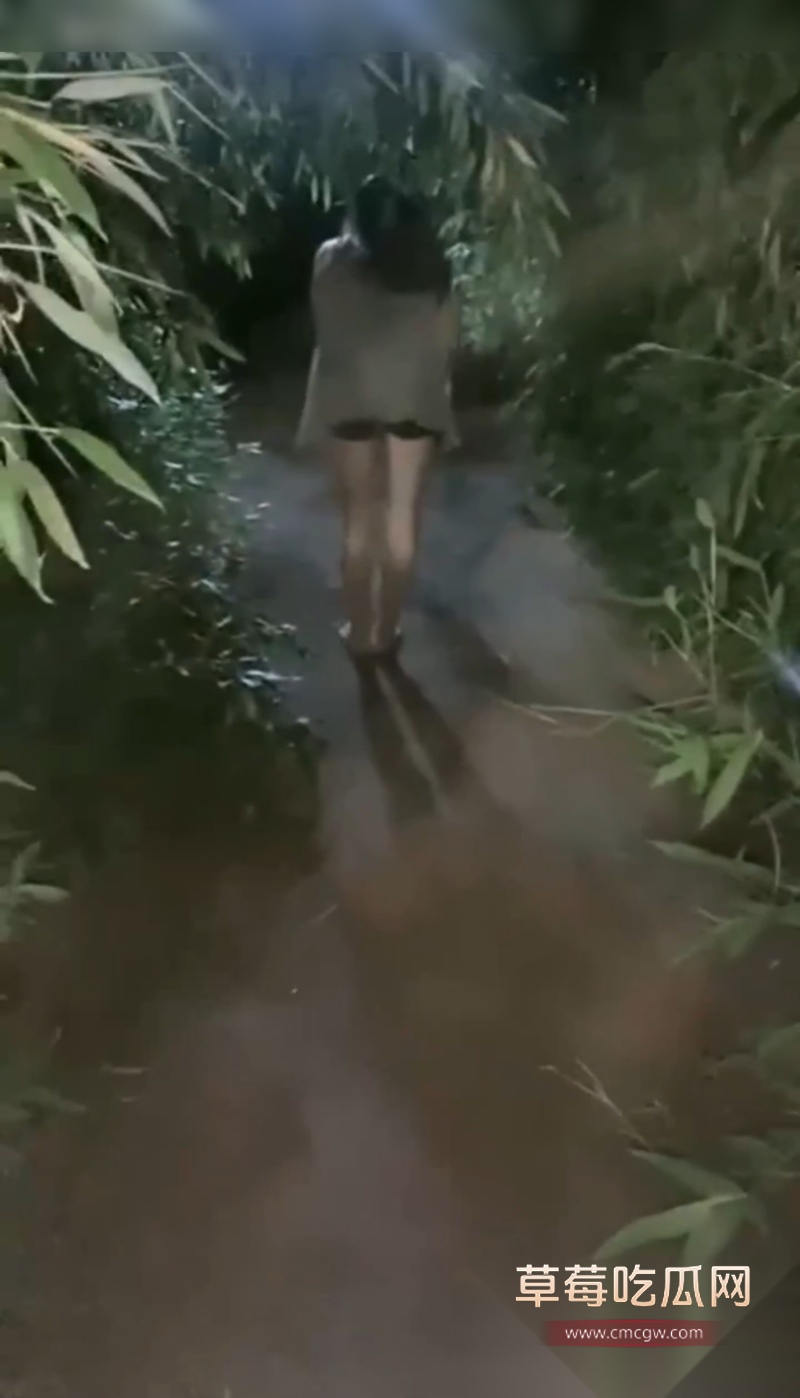 广州白云山00后小姐姐陪爬服务 2 广州白云山00后小姐姐陪爬服务 2