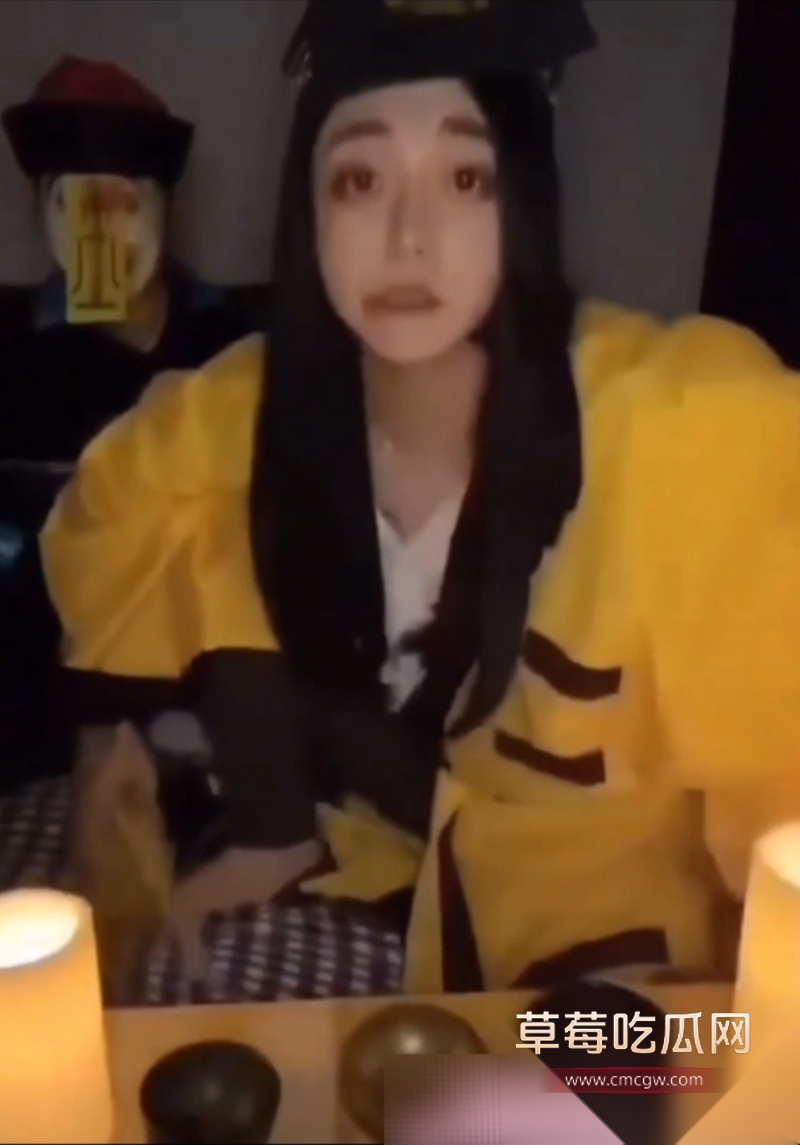 抖音老瓜又翻红 小麒cos崂山道士 1 抖音老瓜又翻红 小麒cos崂山道士 1