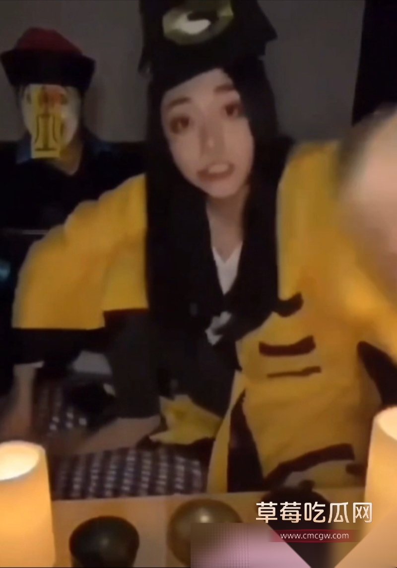 抖音老瓜又翻红 小麒cos崂山道士 2 抖音老瓜又翻红 小麒cos崂山道士 2