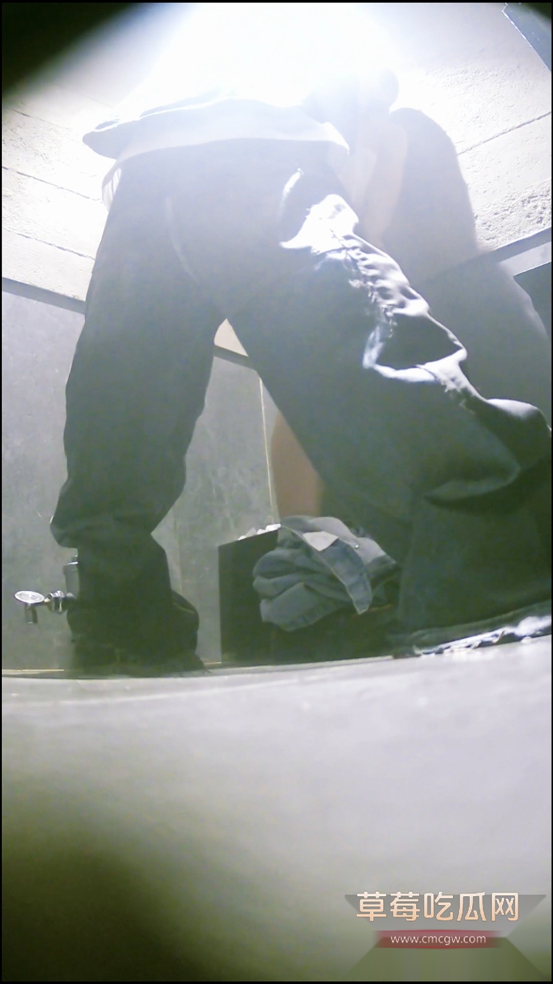 2026最新流出厕拍 6