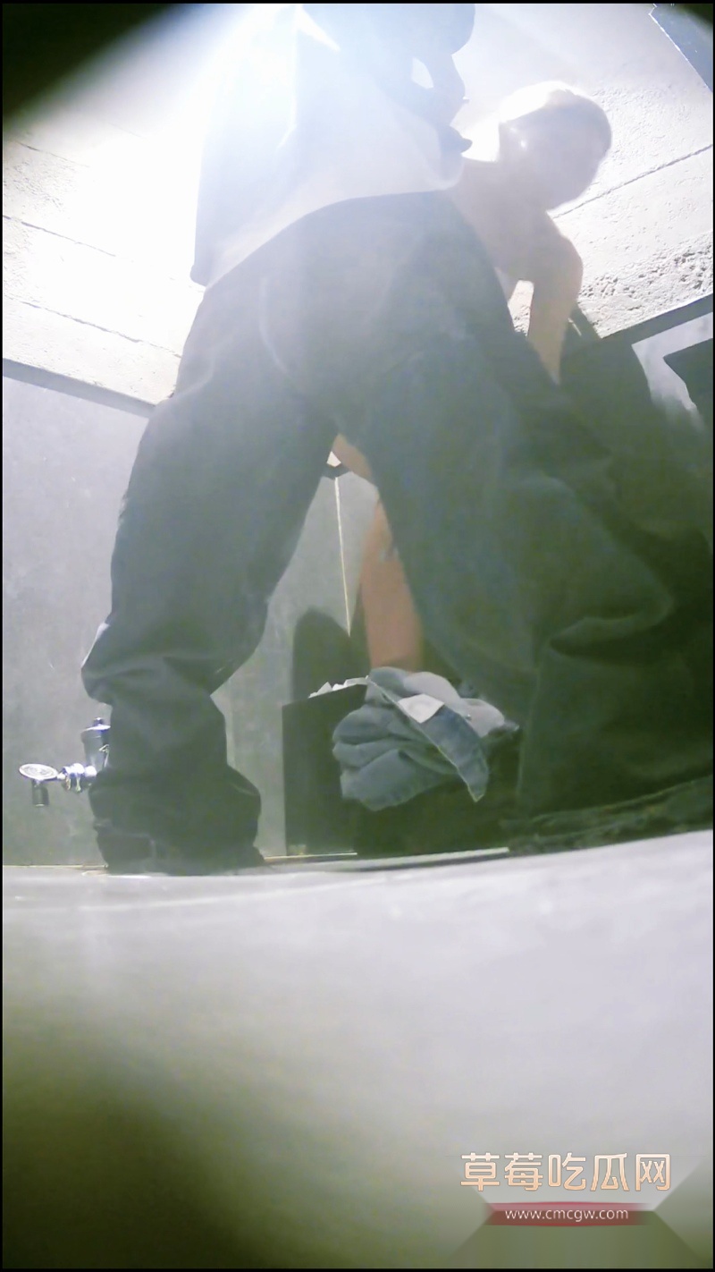 2026最新流出厕拍 7