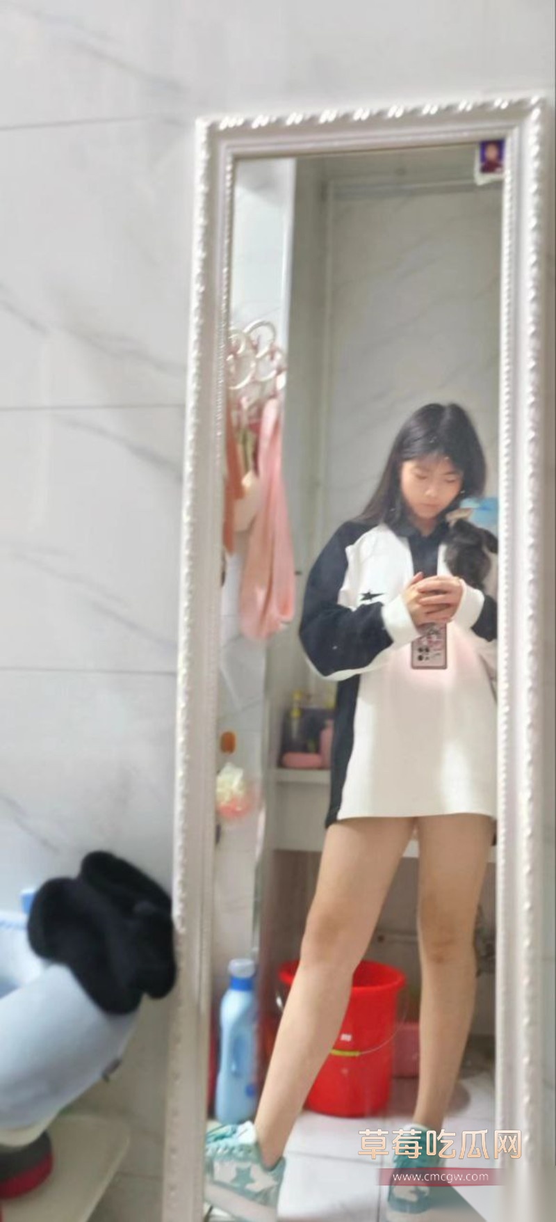 伊犁师范大学田祎宸2