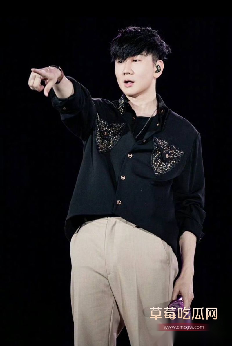 林俊杰和女友的甜蜜时刻4