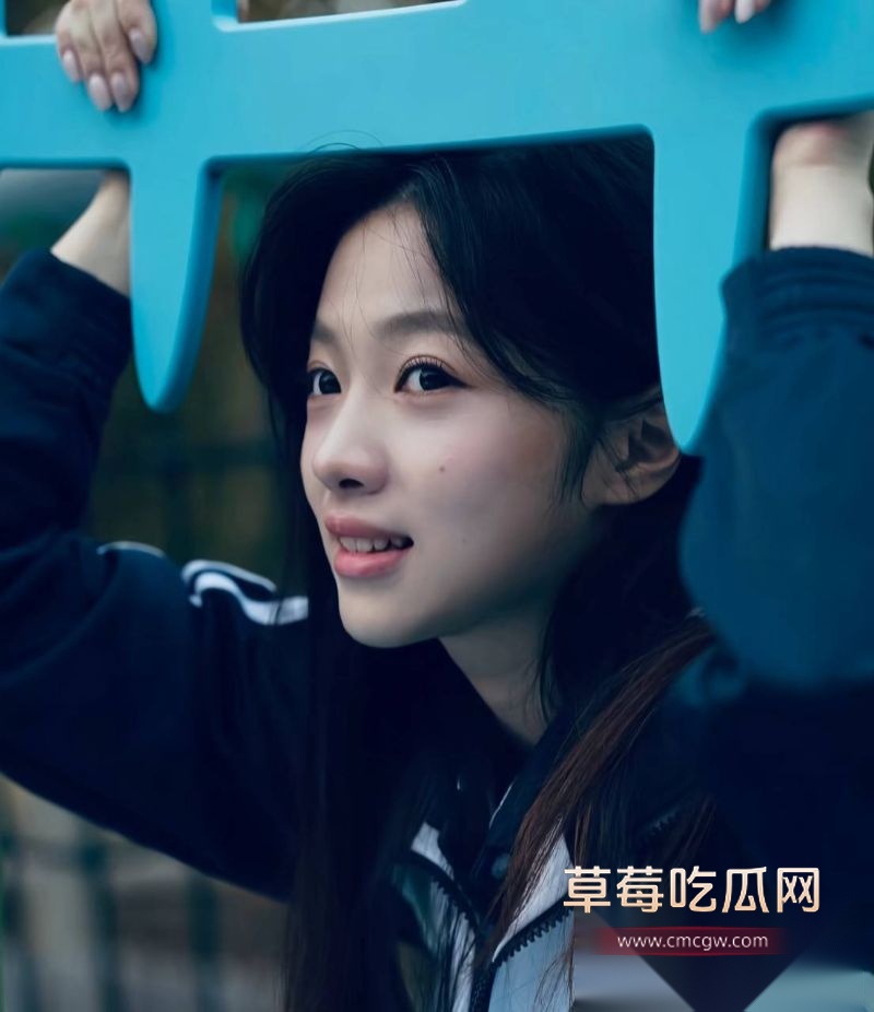 檀健次被小16岁的新人刘一诺曝光两人恋情8