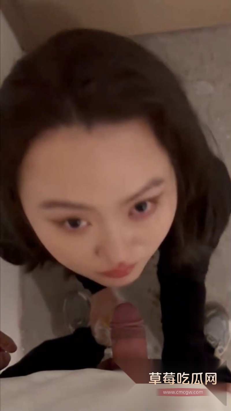 极品反差母狗 4 极品反差母狗 4