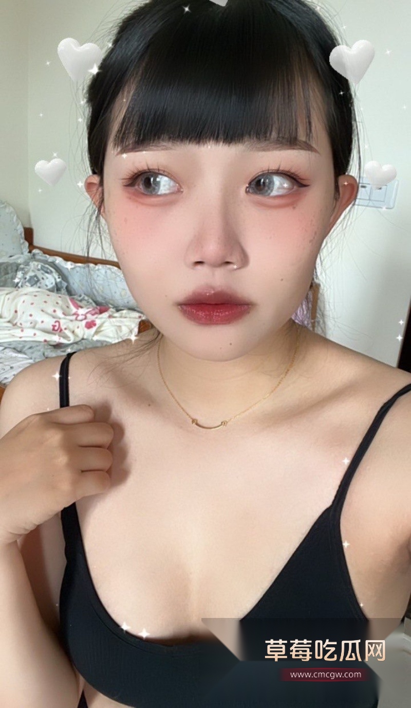 清纯可爱超漂亮人妻居家自拍曝光 3 清纯可爱超漂亮人妻居家自拍曝光 3