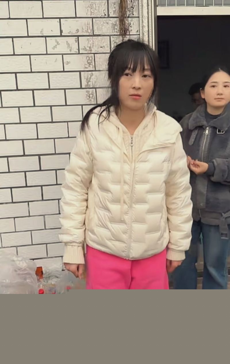 抖音重庆呆呆杀猪家门口人山人海8 抖音重庆呆呆杀猪家门口人山人海8