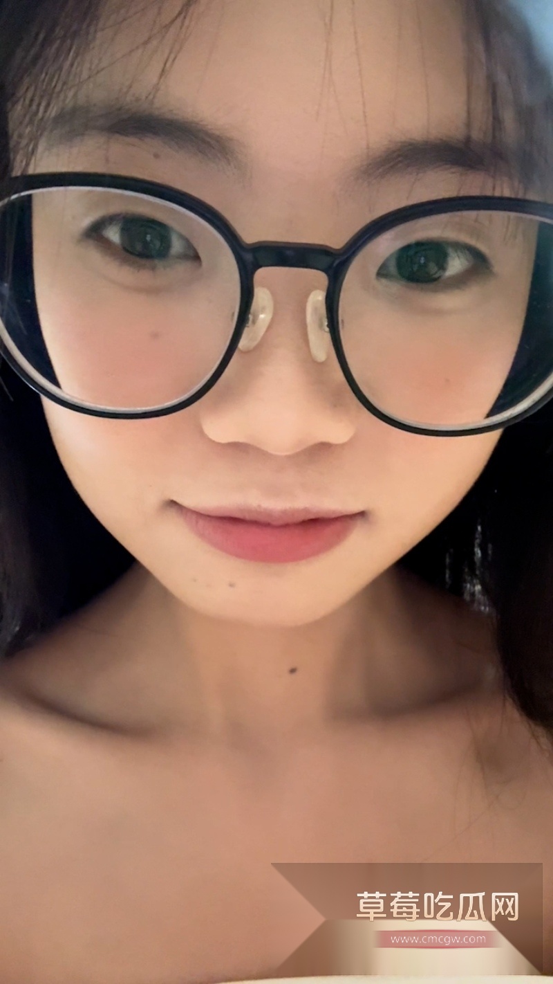 南京审计大学高颜值大奶学生妹陈晓敏 6