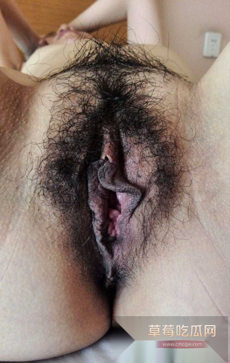 海角社区 母子乱伦 2 海角社区 母子乱伦 2