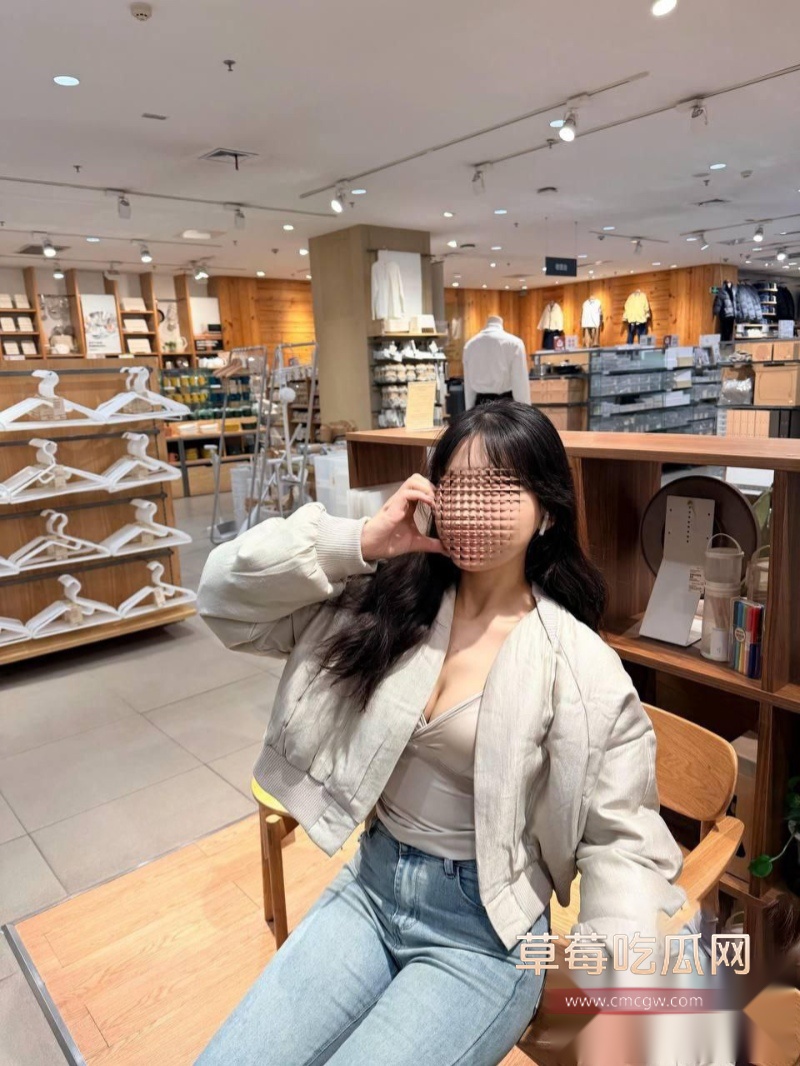 拿下自己的骚货堂姐 24 拿下自己的骚货堂姐 24