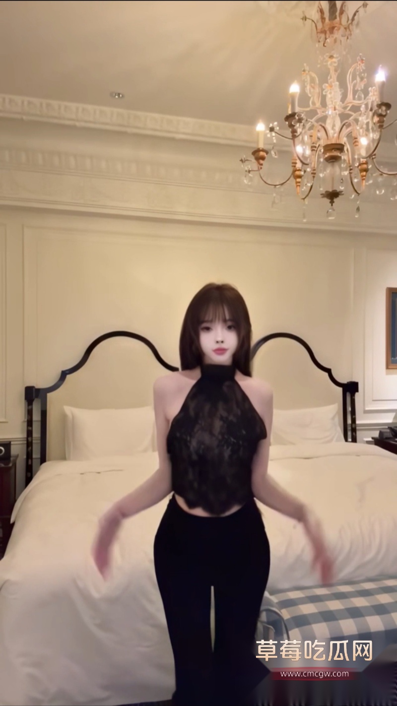 抖音大奶嫩妹小鱼京子 19 抖音大奶嫩妹小鱼京子 19