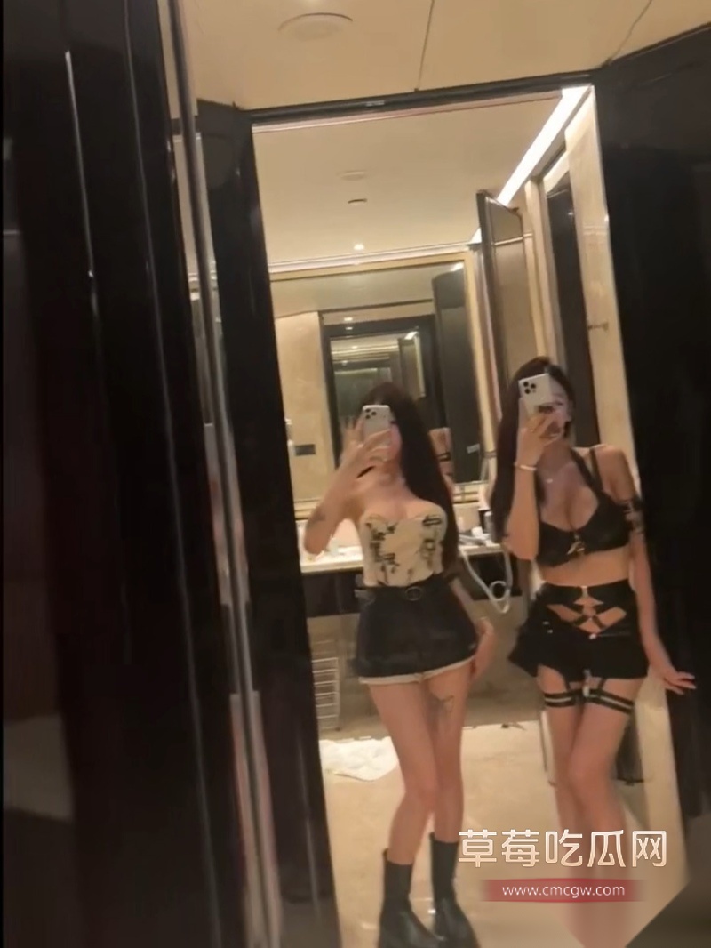 抖音老牌网红sibyl是女巫 3