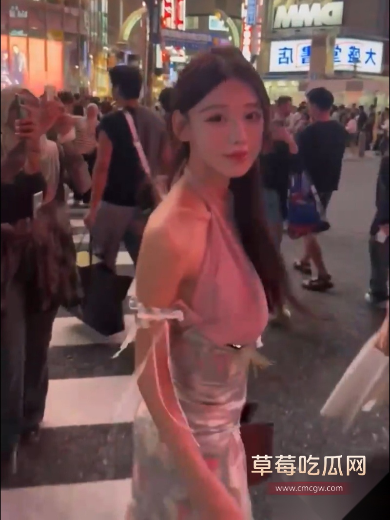 抖音老牌网红sibyl是女巫 4