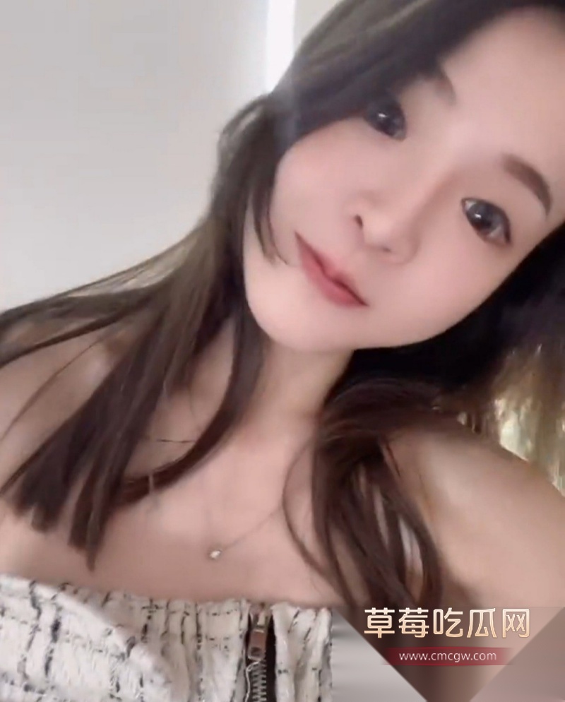 清纯可爱的的高颜值大学生 1 清纯可爱的的高颜值大学生 1