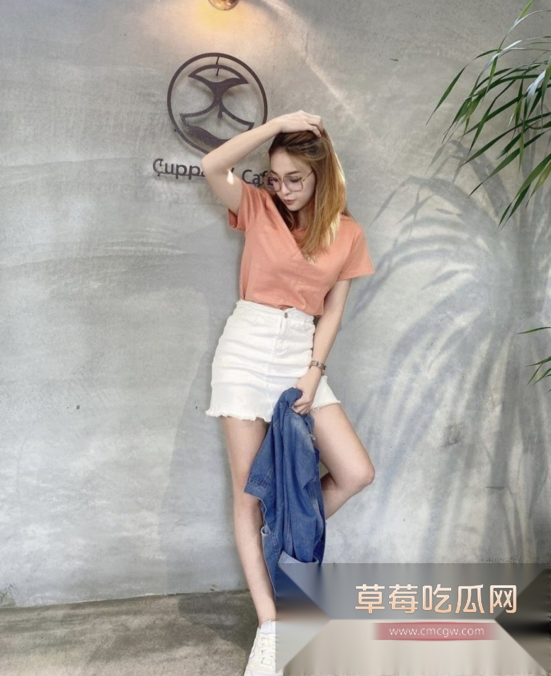 清纯可爱的的高颜值大学生 2 清纯可爱的的高颜值大学生 2