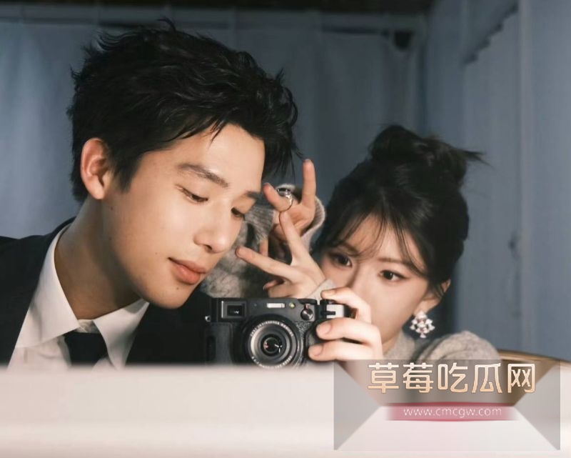 王安宇与关晓彤等女明星的亲密合照6