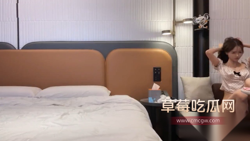 成昆探花06年妹子 29