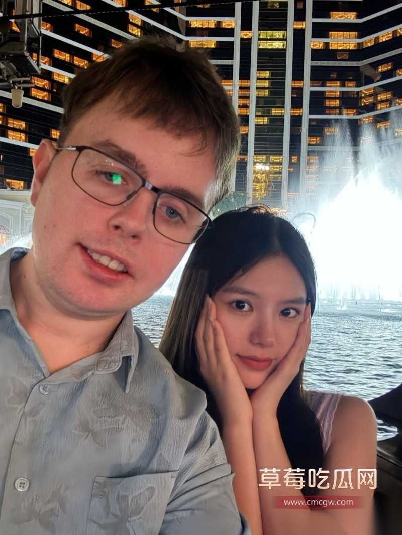 四川95后美女Ami4