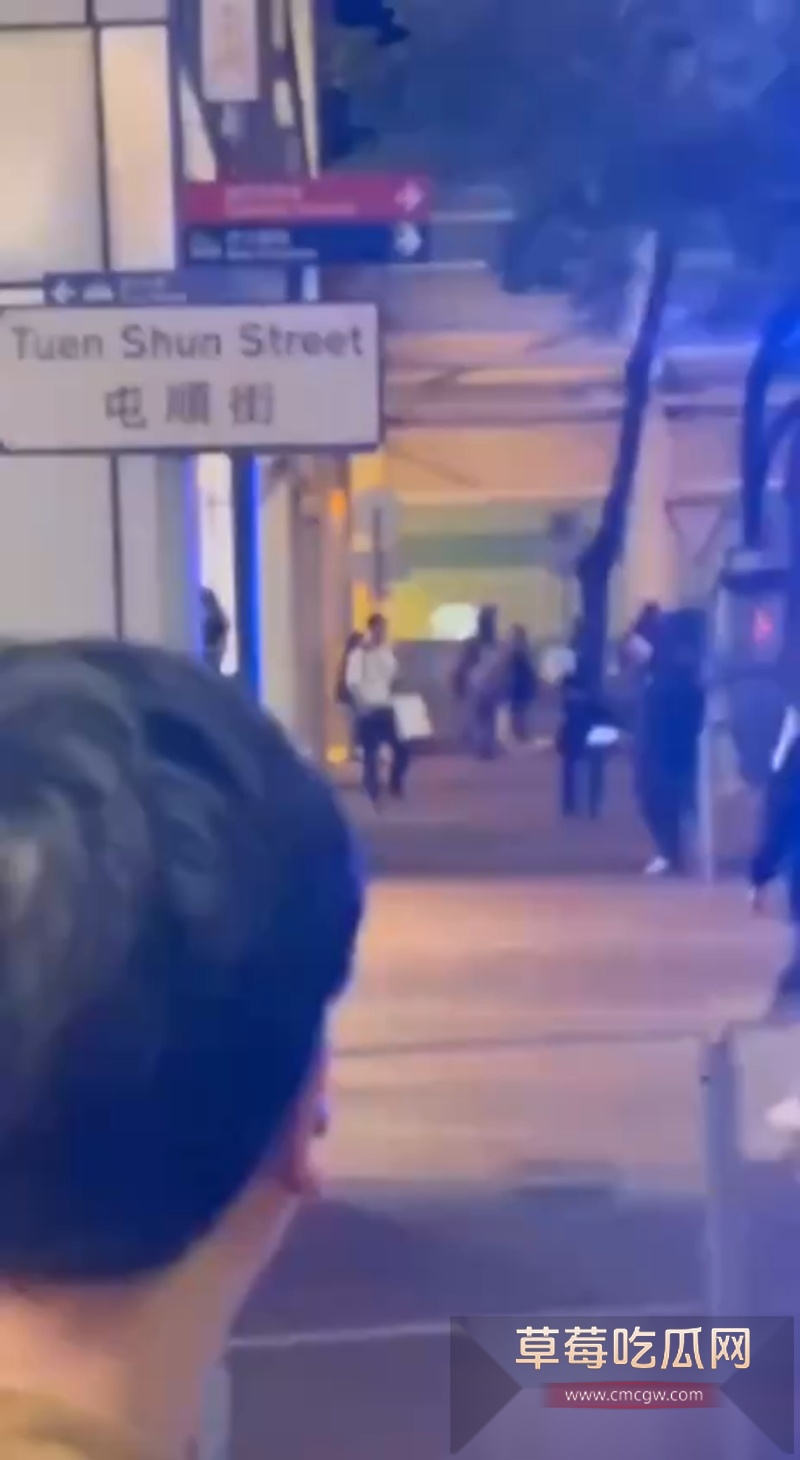 香港屯门市广场开枪案 17 香港屯门市广场开枪案 17