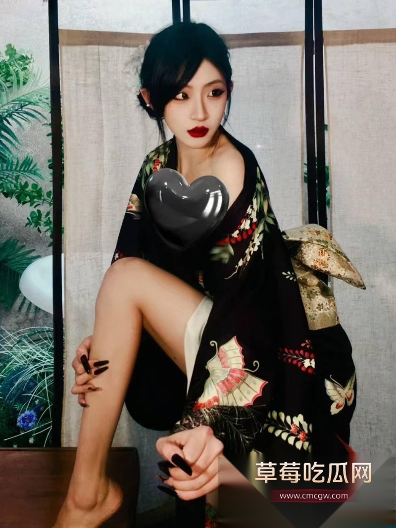 广州极品身材反差女友  6