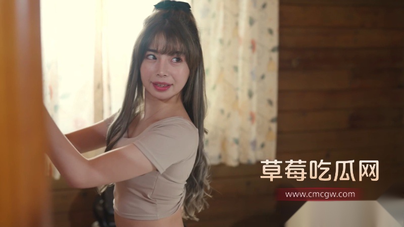 火辣美女乐奈子以性感身体勾引老板 2 火辣美女乐奈子以性感身体勾引老板 2