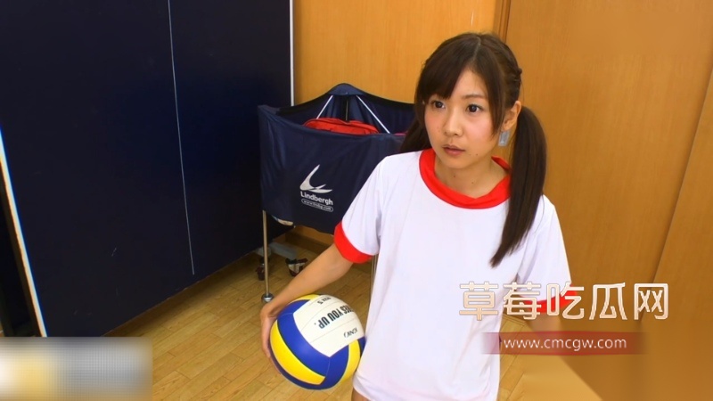 19岁萝莉妹子遇上40岁大屌猛男 5