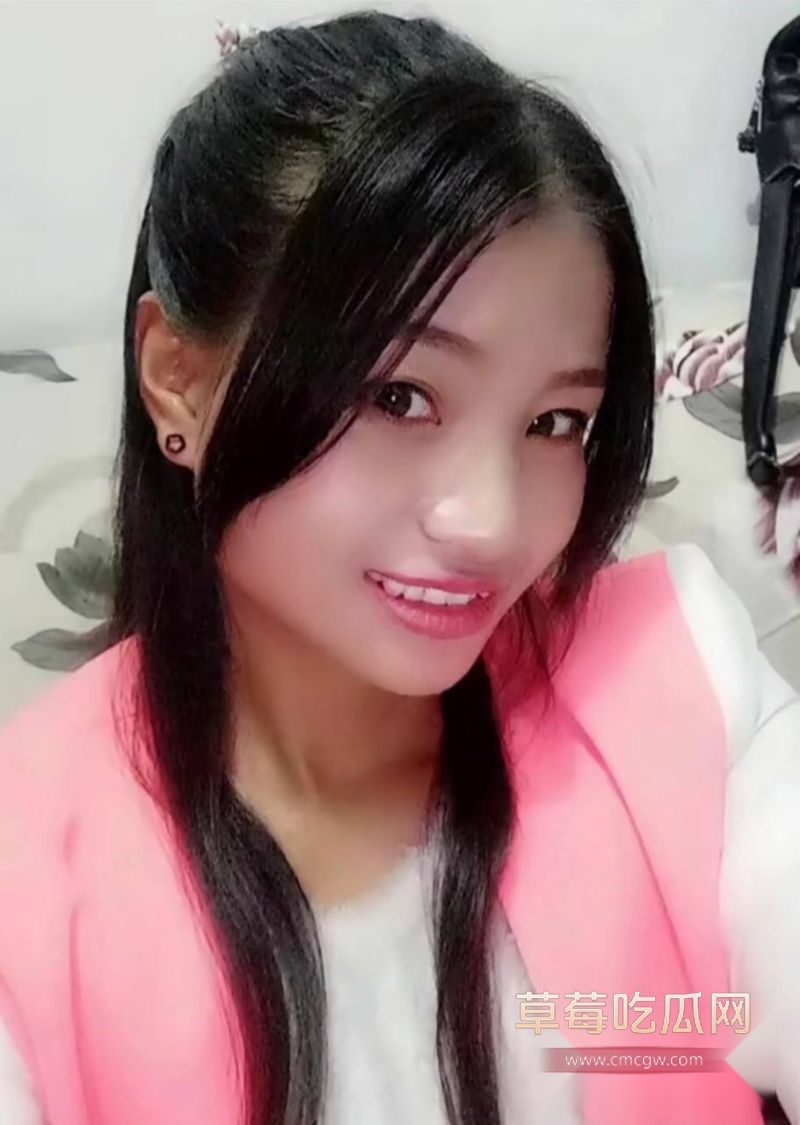 小英曝上如拉出轨表妹17