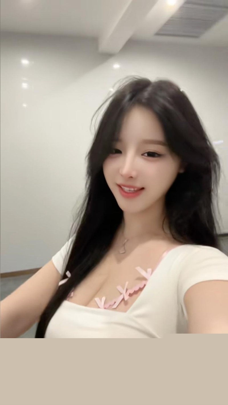 兔兔baby和大佬裸聊3