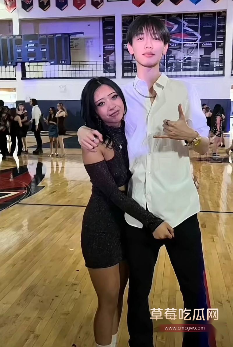 女王殿下被前女友爆料15