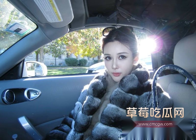 女王殿下私下约女网红夏牡丹4