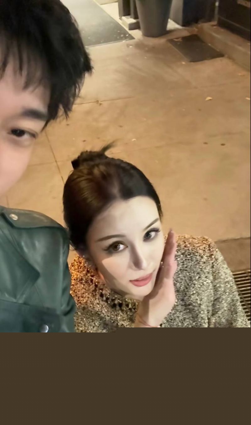 女王殿下私下约女网红夏牡丹5